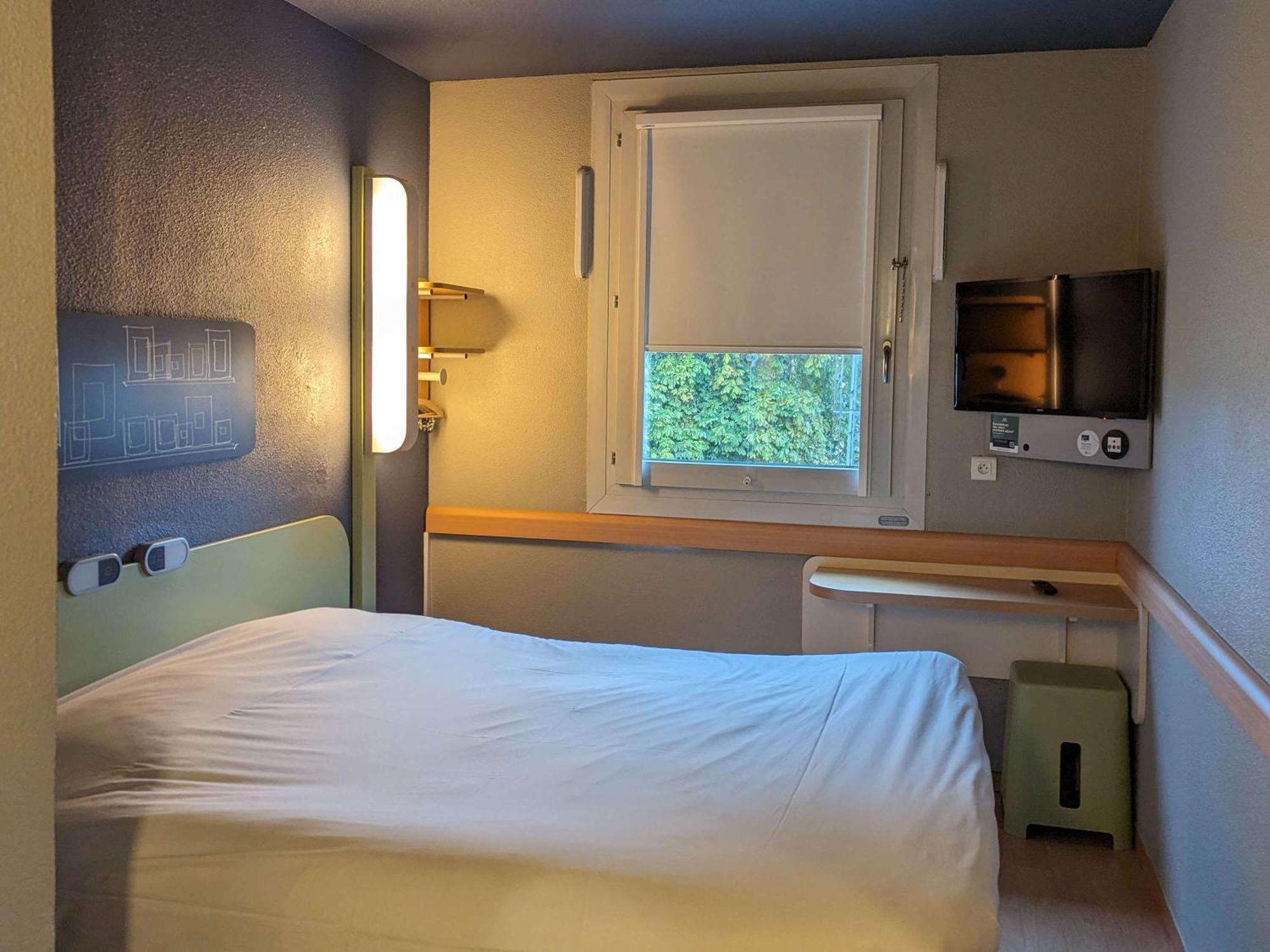 Ibis Budget Saint-Omer Centre Exterior photo